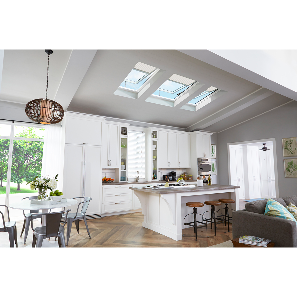 Solar Powered Curb-Mount Skylight with Laminated Low-E3 Glass - 30-1/2 in. x 30-1/2 in. - VCS 3030